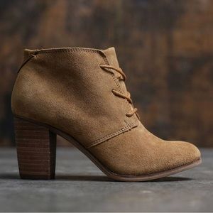 TOMS Lunata Lace up Excellent Condition